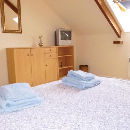 3 Bedroom Cozy Home In Brucheville Carentan-les-Marais المظهر الخارجي الصورة