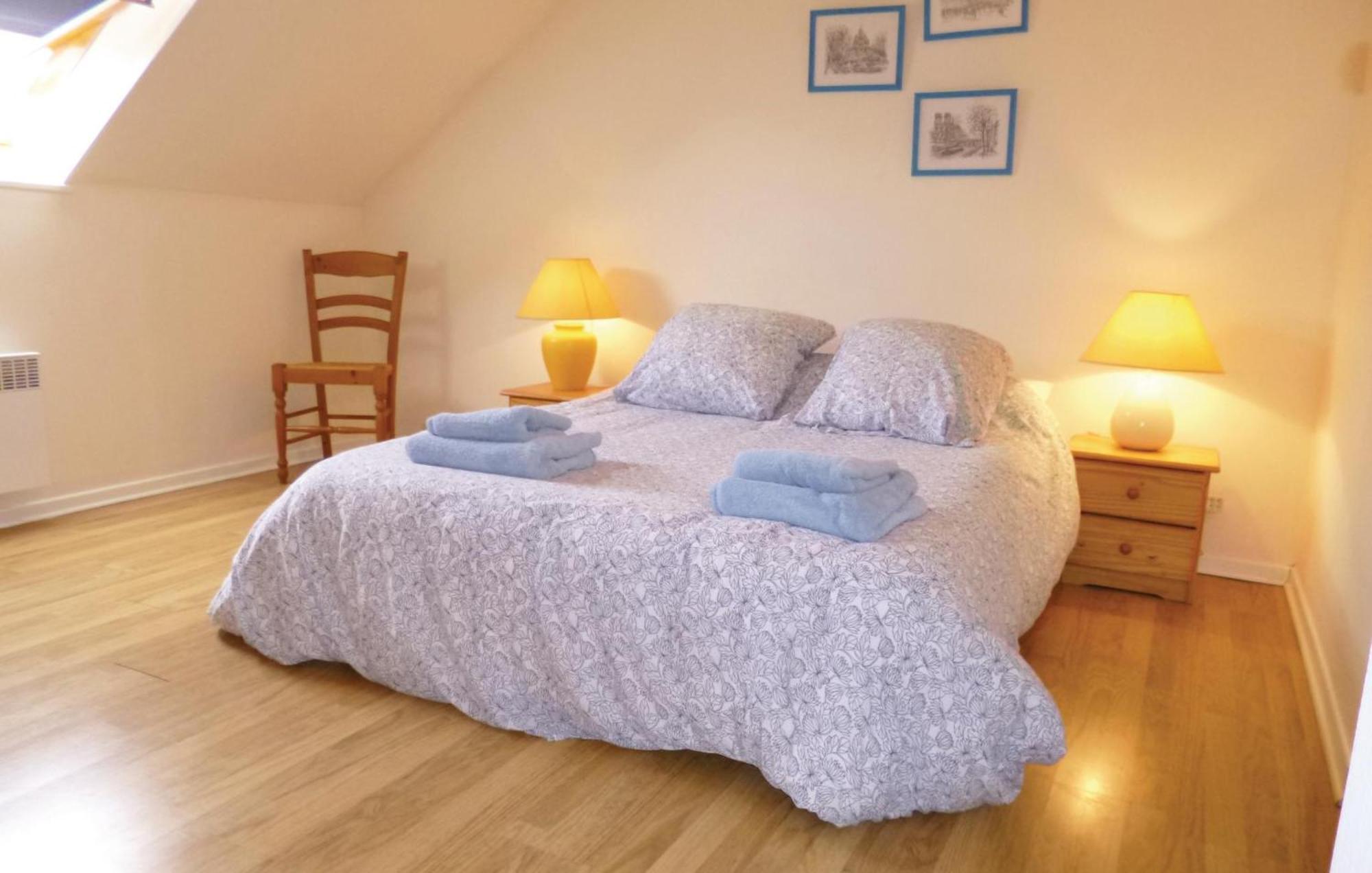 3 Bedroom Cozy Home In Brucheville Carentan-les-Marais المظهر الخارجي الصورة