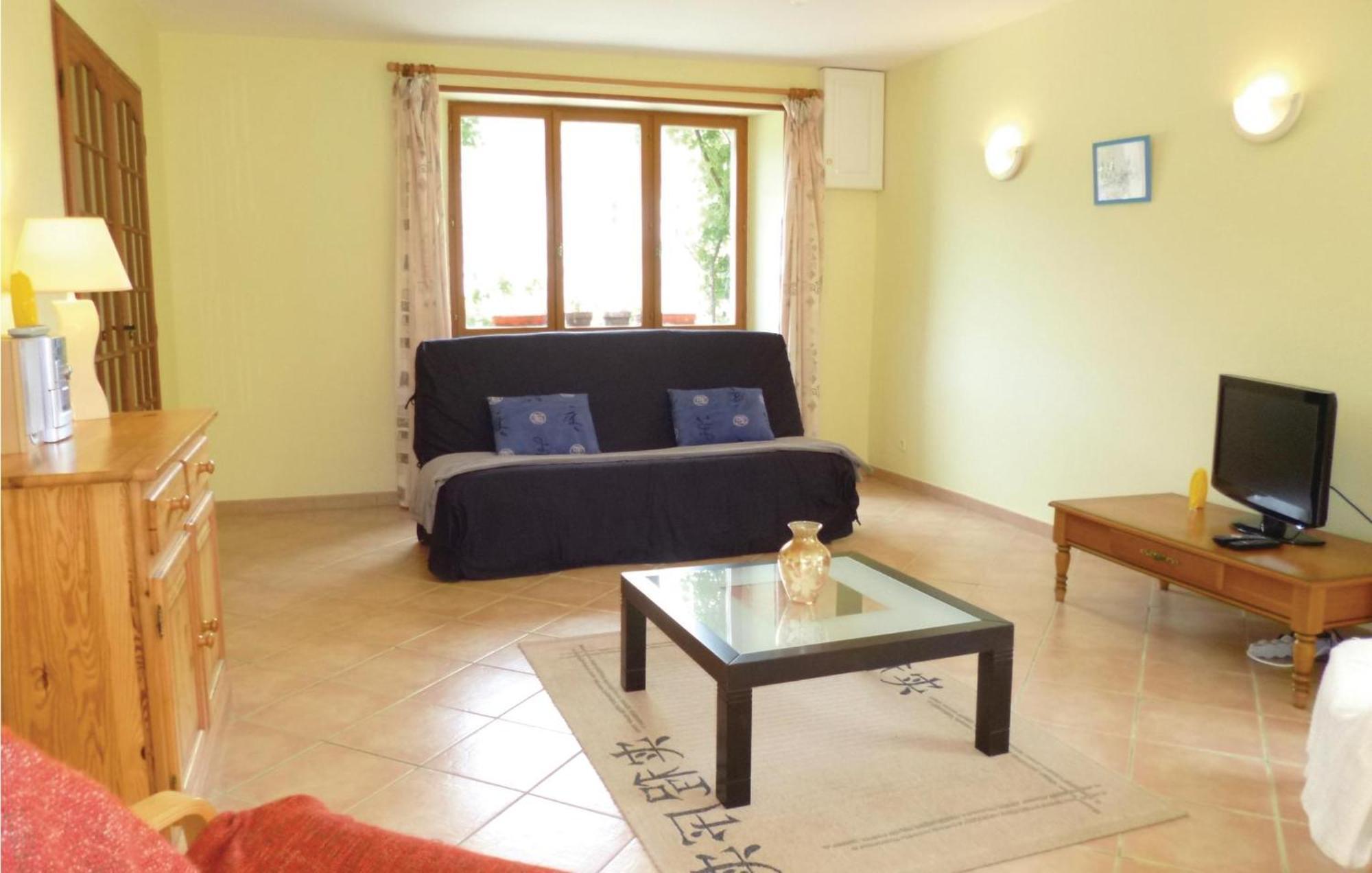 3 Bedroom Cozy Home In Brucheville Carentan-les-Marais المظهر الخارجي الصورة